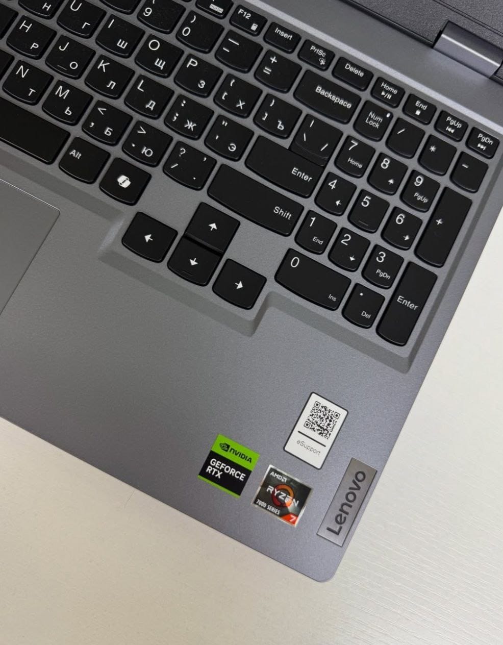 Lenovo LOQ/R7-RTX4060 - الصورة 3