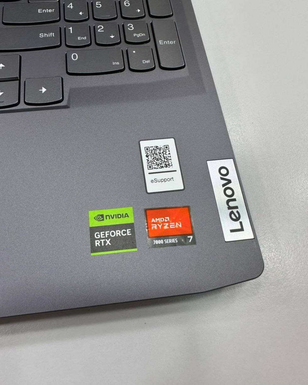 Lenovo LOQ/R7-RTX4050 - الصورة 6