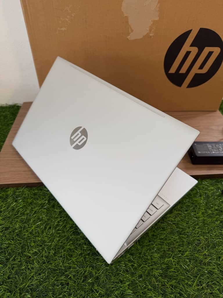 HP 15-FD/i713th-MX570 - الصورة 5
