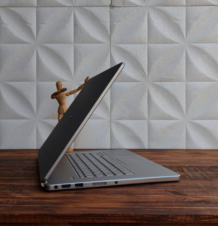 ⁦Dell 7437/i7-4th⁩ - الصورة ⁦4⁩