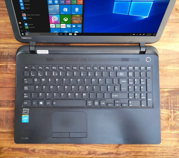 ⁦Toshiba C55/Celeron⁩ - الصورة ⁦6⁩