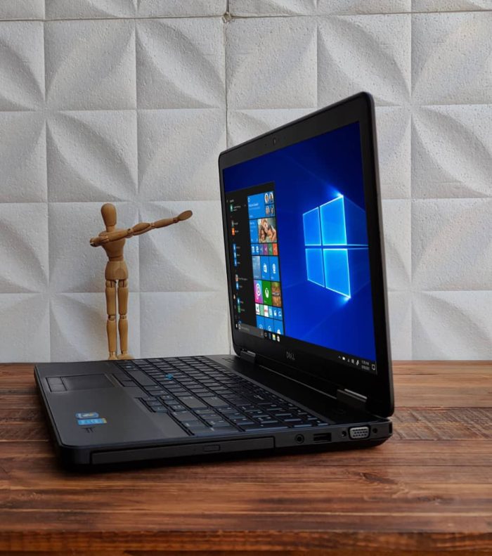 ⁦Dell E5540/i5-4th⁩ - الصورة ⁦2⁩