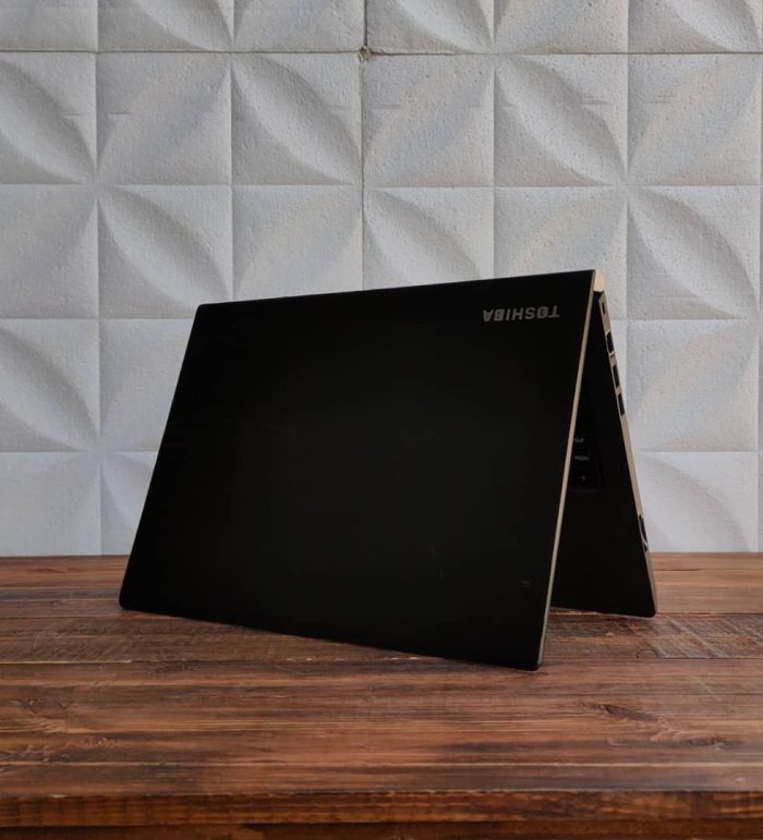 ⁦Toshiba Z30/i7-4th⁩ - الصورة ⁦6⁩
