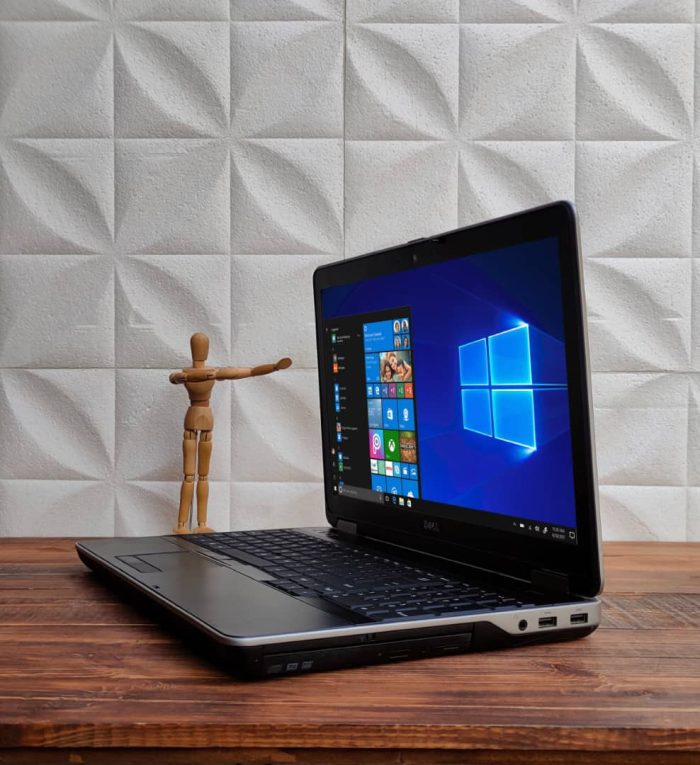 ⁦Dell E6540/i74th-Ati⁩ - الصورة ⁦4⁩