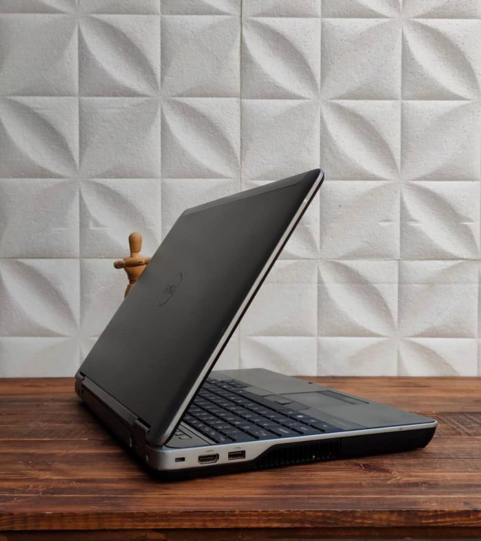 ⁦Dell E6540/i74th-Ati⁩ - الصورة ⁦5⁩