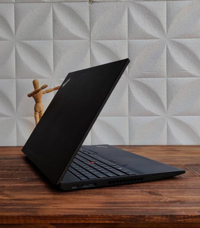 ⁦Lenovo T580/i7-8th⁩ - الصورة ⁦2⁩