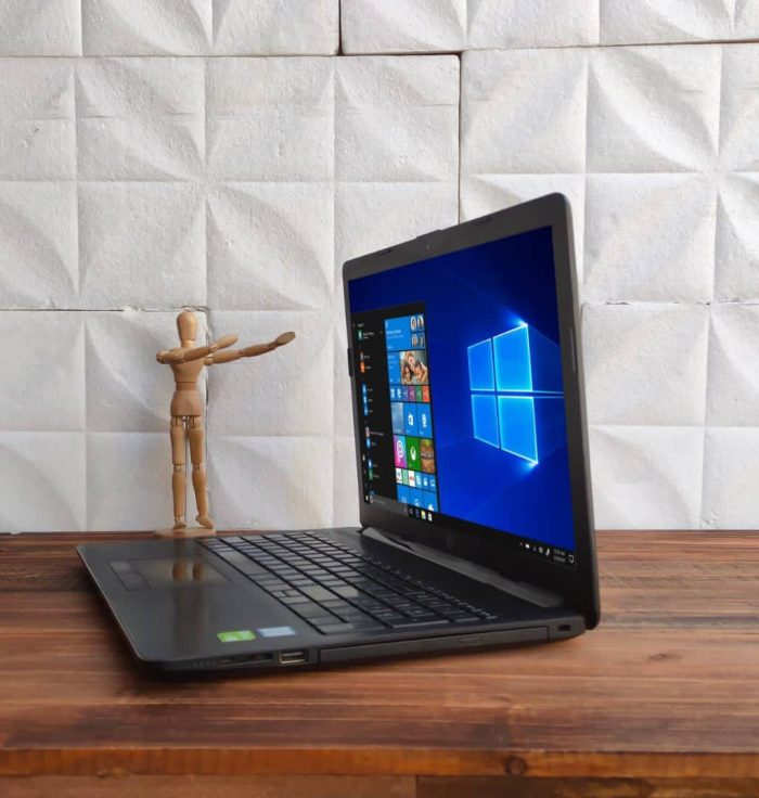 ⁦hp 15/i7-8thMX⁩ - الصورة ⁦5⁩