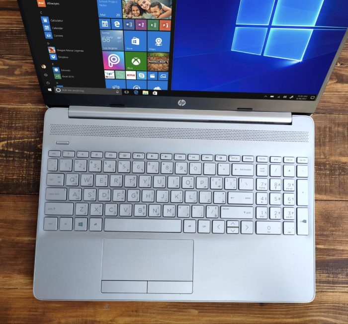 ⁦HP 15 DW/i5-10thMX130⁩ - الصورة ⁦4⁩