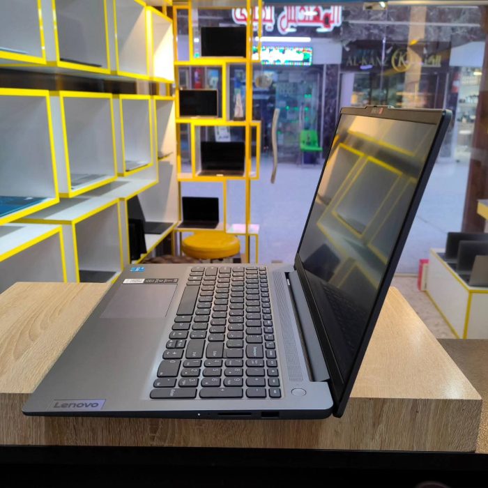 ⁦Lenovo slim 3/i3-13th⁩ - الصورة ⁦4⁩