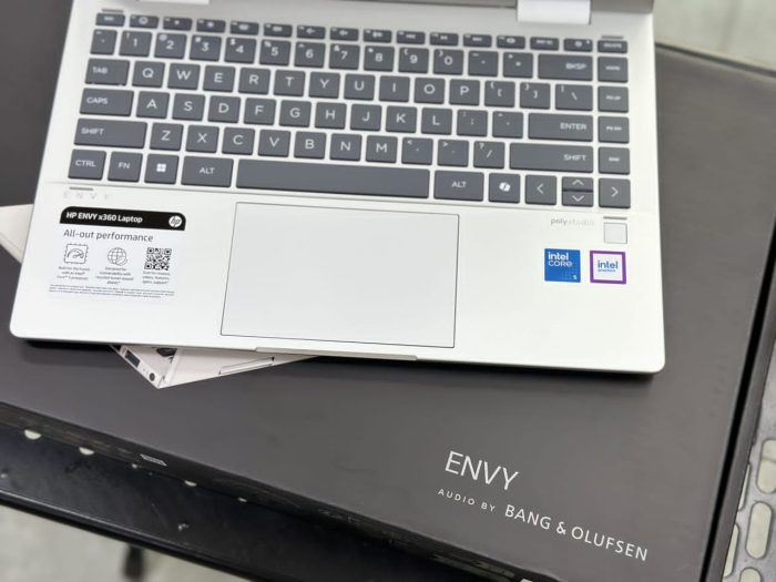 ⁦HP Envy X360/5-120U⁩ - الصورة ⁦4⁩