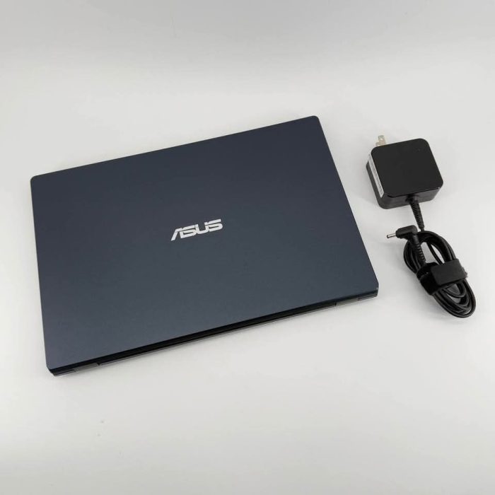 ⁦Asus E410KA/Celeron⁩ - الصورة ⁦5⁩