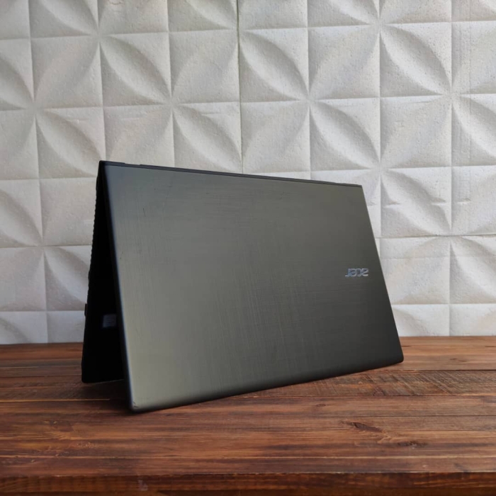 ⁦ACER E5-575/i3-7th⁩ - الصورة ⁦3⁩