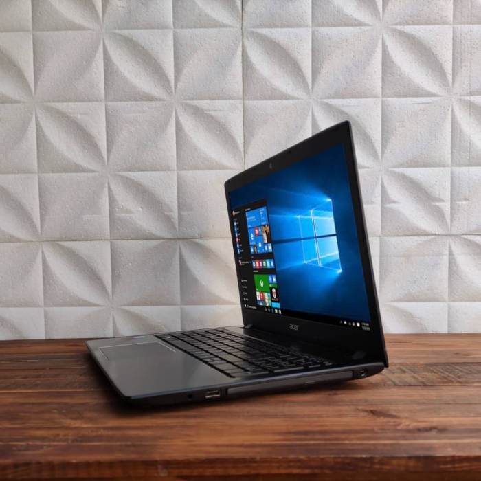 ⁦ACER E5-575/i3-7th⁩ - الصورة ⁦6⁩