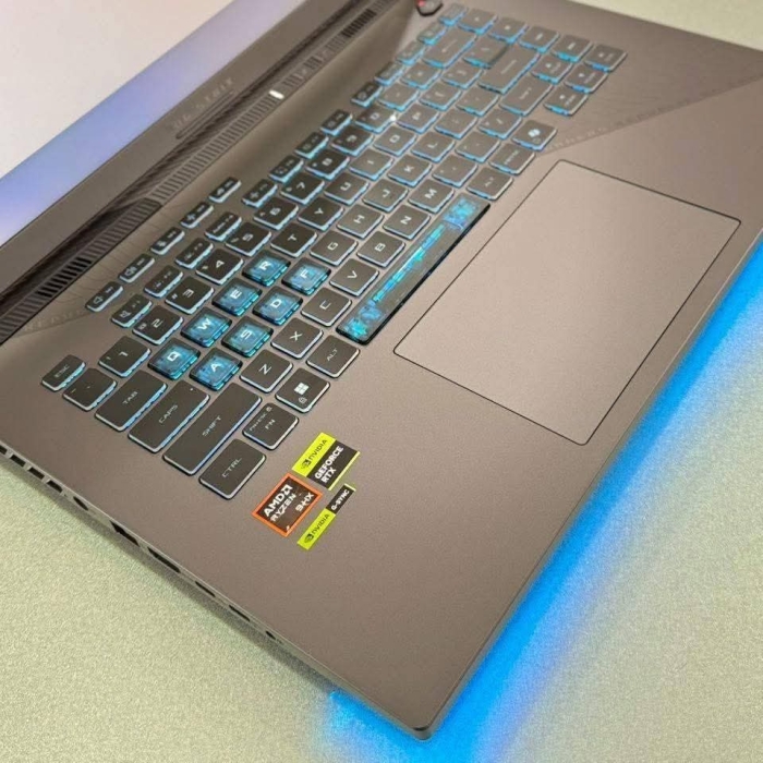 ⁦Asus ROG G16/R9HX-RTX5060⁩ - الصورة ⁦3⁩