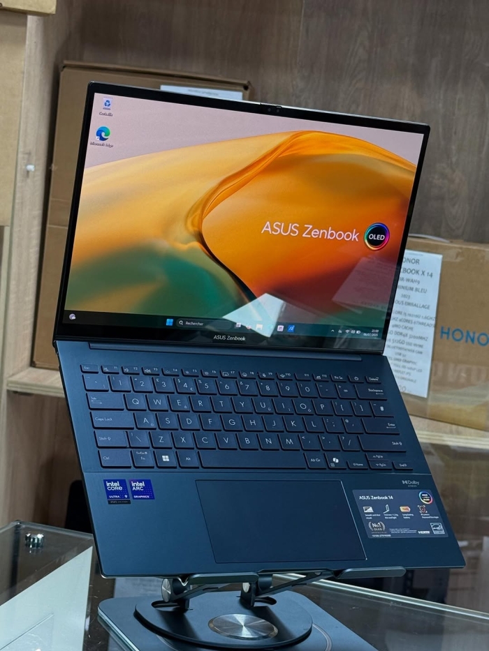 ⁦Asus UX3405CA/U7-15th⁩ - الصورة ⁦5⁩