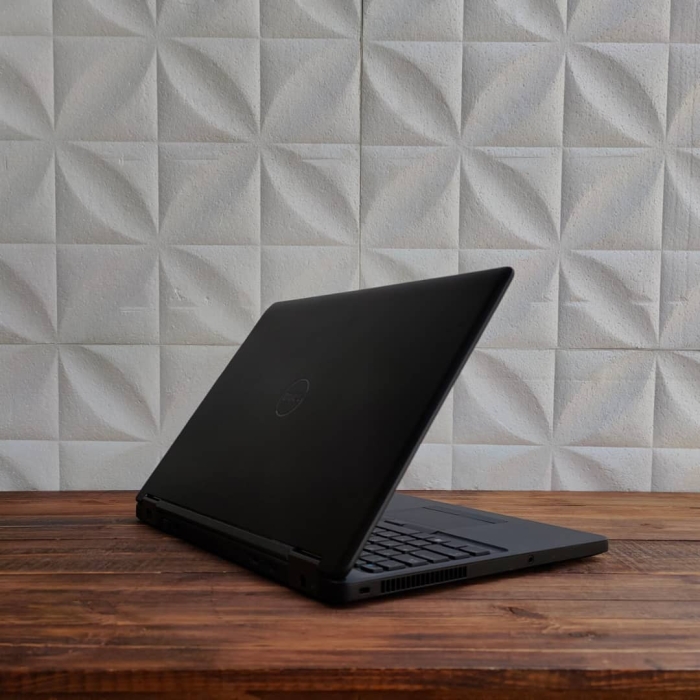 ⁦Dell E5550/i3-5th⁩ - الصورة ⁦5⁩