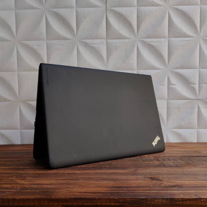 ⁦LENOVO E550/i3-5th⁩ - الصورة ⁦6⁩