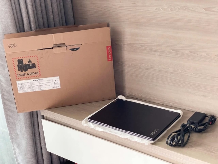 ⁦Lenovo Yoga 7/U7-14th⁩ - الصورة ⁦3⁩