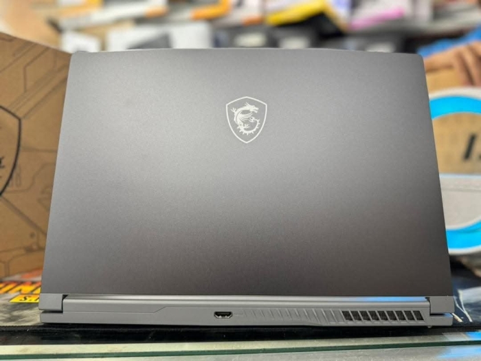 ⁦MSI Thin 15/i5-RTX 2050⁩ - الصورة ⁦2⁩