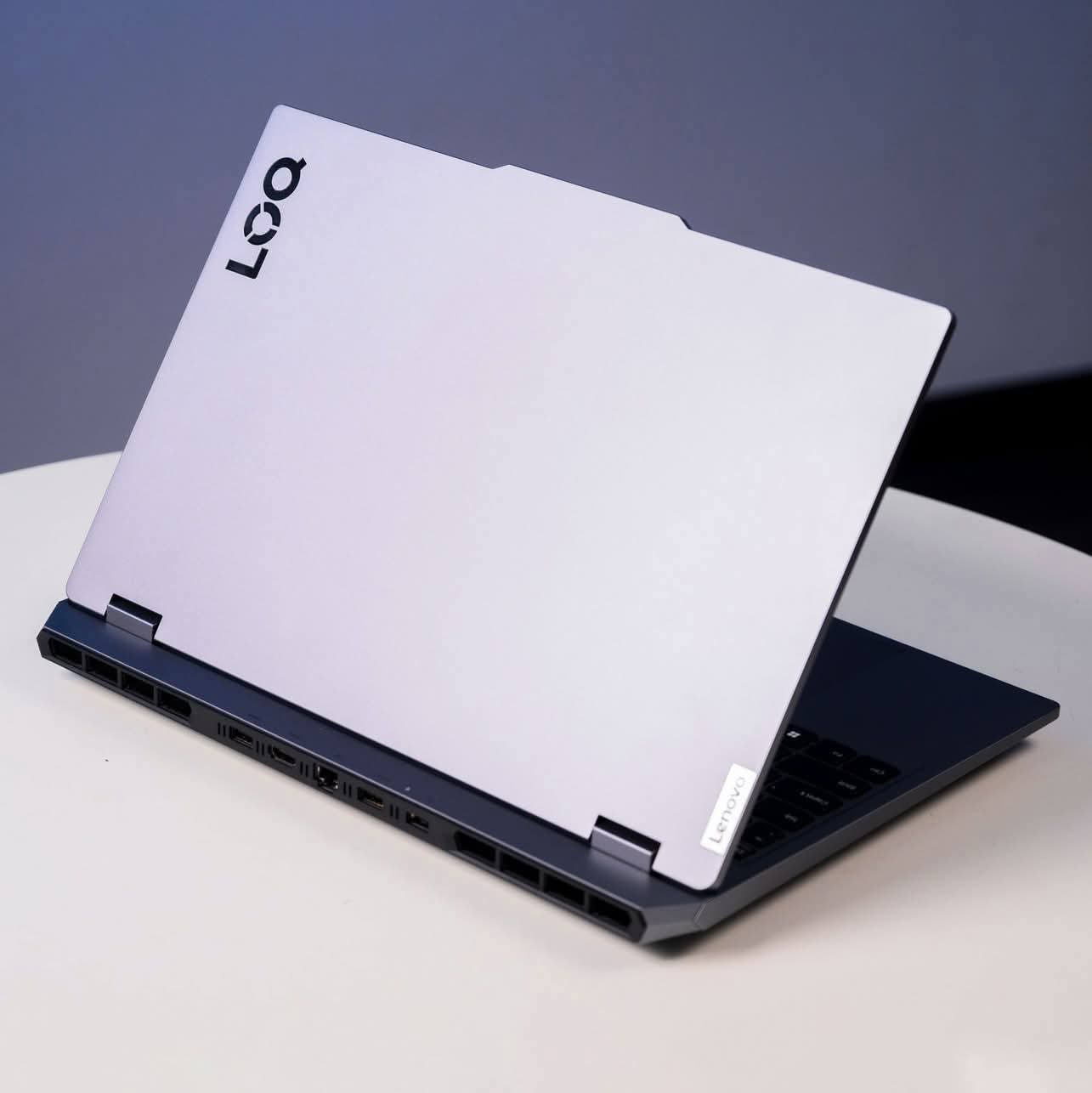 Lenovo LOQ /i7-RTX4050 - الصورة 5