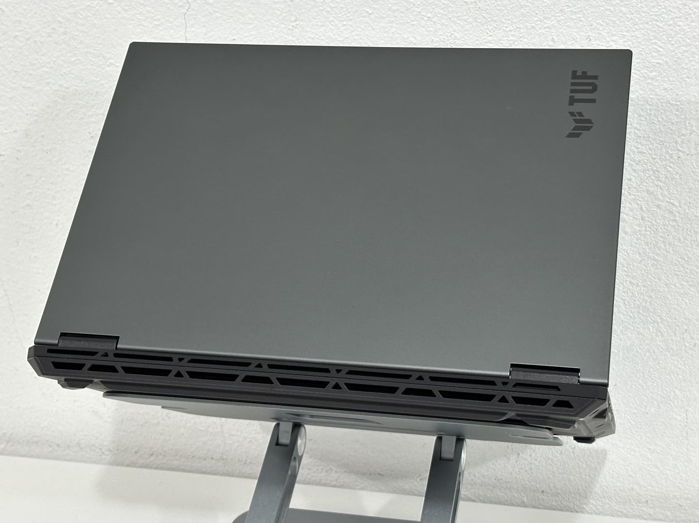 Asus FX608JPR\i714th-RTX5070 - الصورة 4