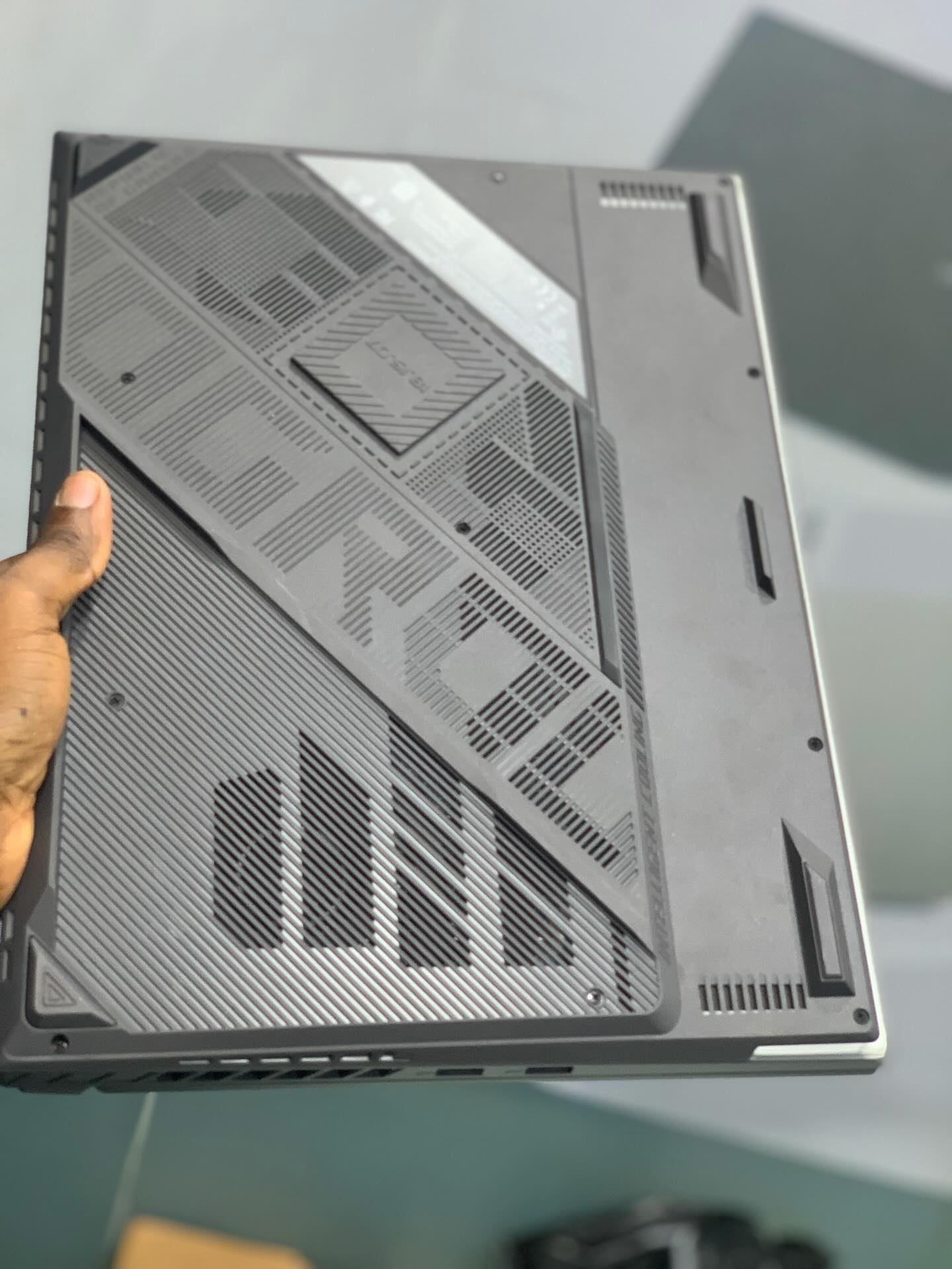 Asus Rog G614PP\R9-RTX5070 - الصورة 5