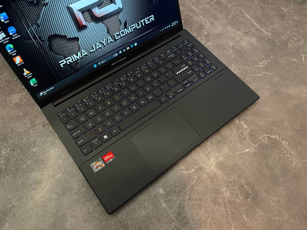 Asus Vivo E1504FA\Ryzen 5-7520U - الصورة 9