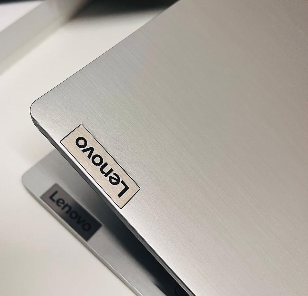 Lenovo Ideapad 1\Ryzen 5U - الصورة 5
