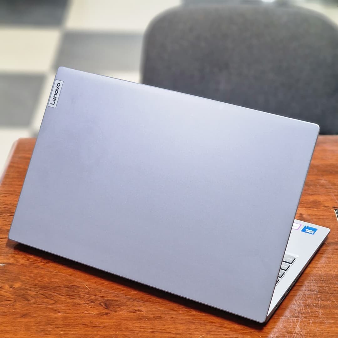 Lenovo V15 G5\Intel i5-13420H - الصورة 4