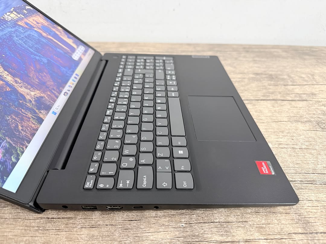  Lenovo V15 G4\Ryzen 7-7730U - الصورة 6