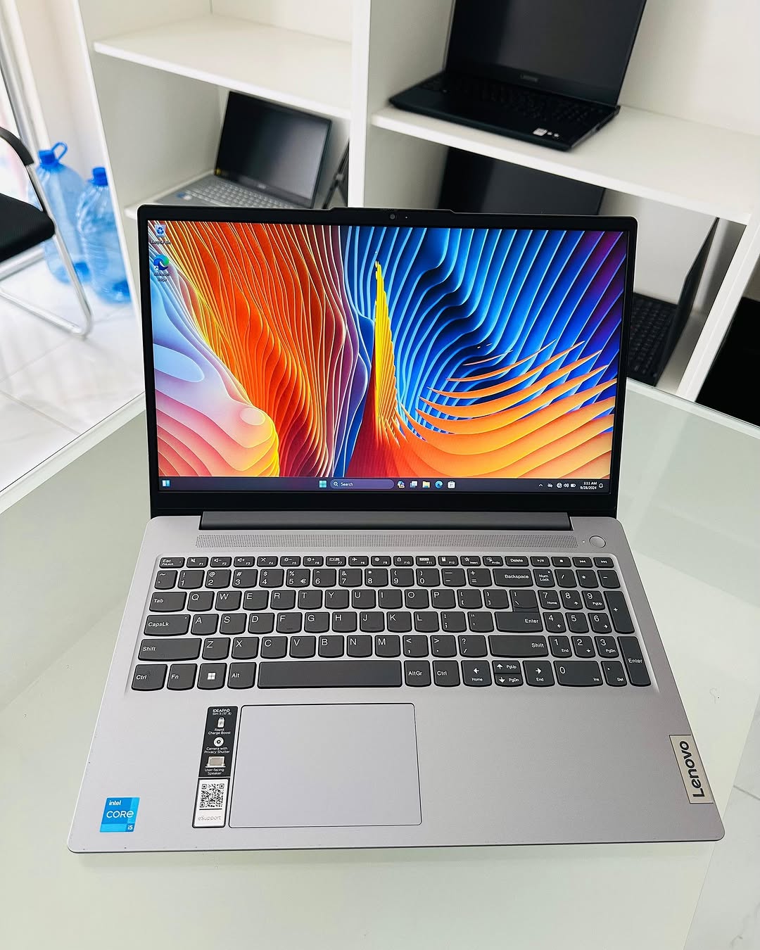 Lenovo ideapad Slim 3\Intel i5H - الصورة 3