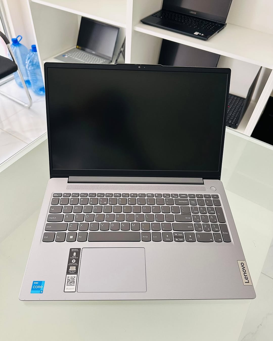 Lenovo ideapad Slim 3\Intel i5H - الصورة 7