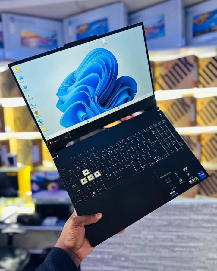Asus Tuf F16/i5-RTX5050 - الصورة 5