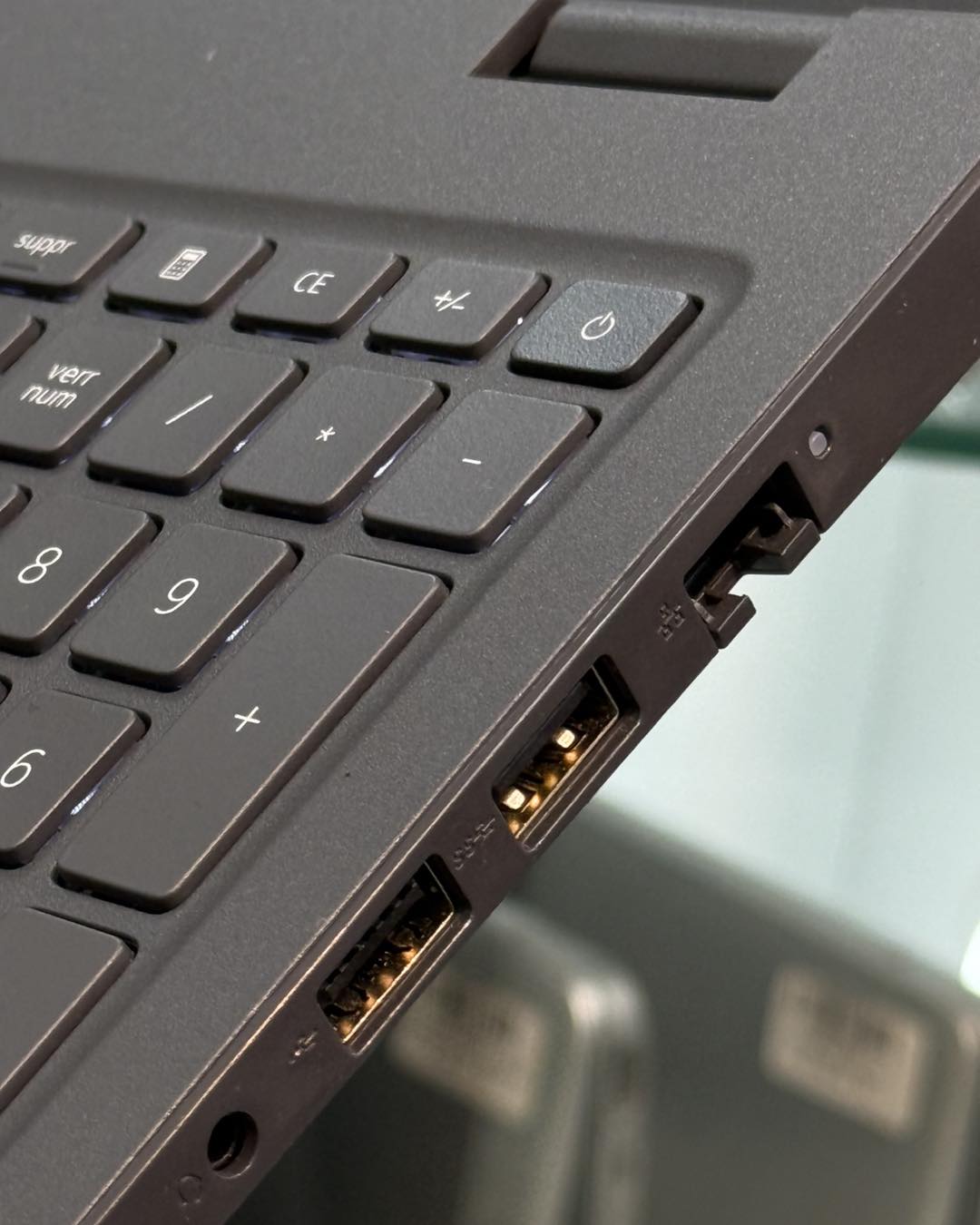 DELL 3510/i5-10th - الصورة 3