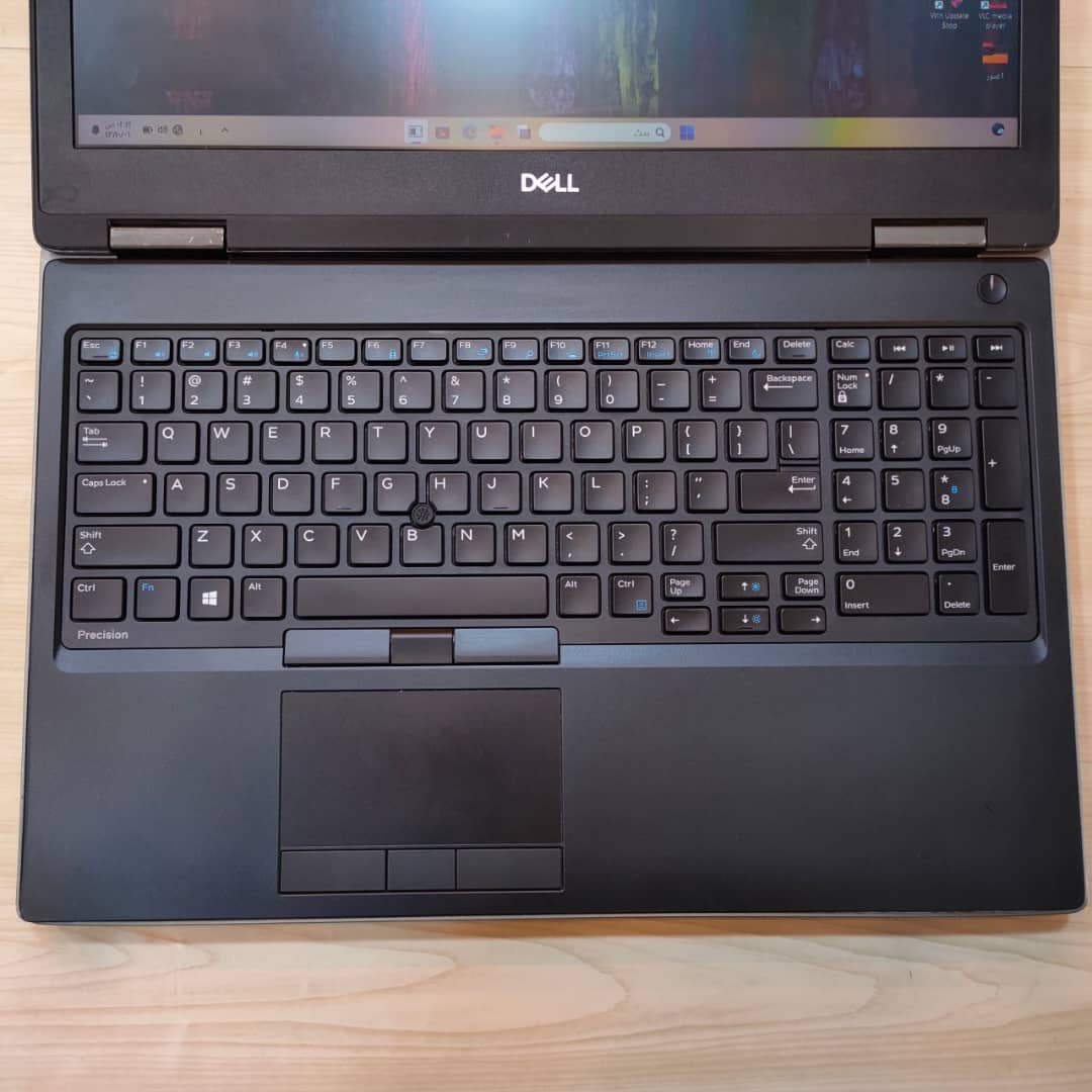 DELL 7540/i7-P1000 - الصورة 3