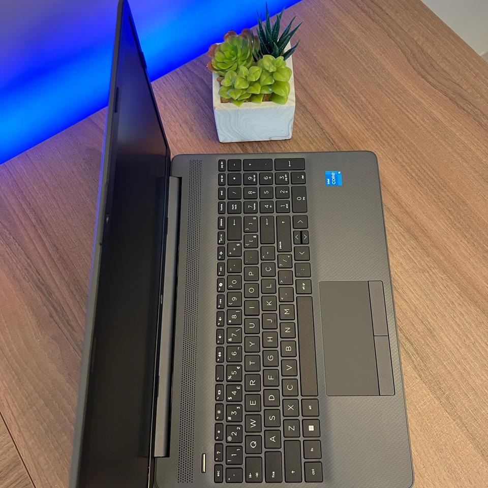 HP 250RG9/i3-13th - الصورة 5