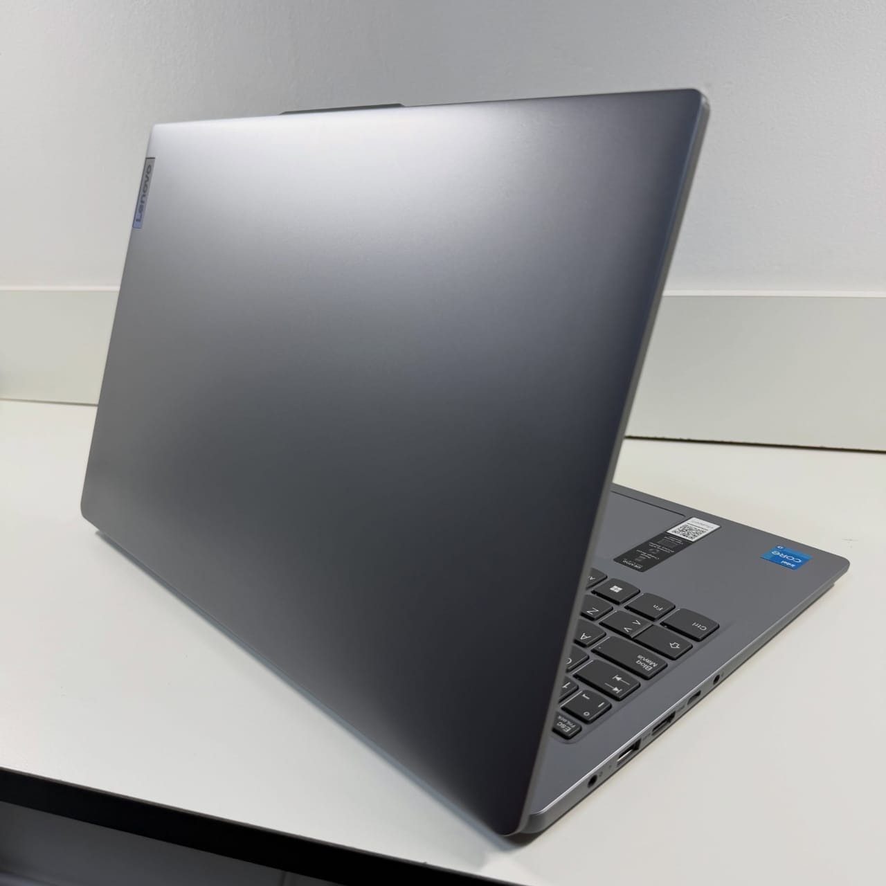 Lenovo ideapad 3/i3-13th - الصورة 7